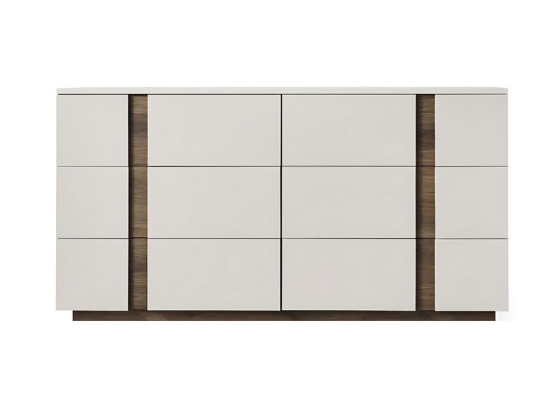 Romina Dresser